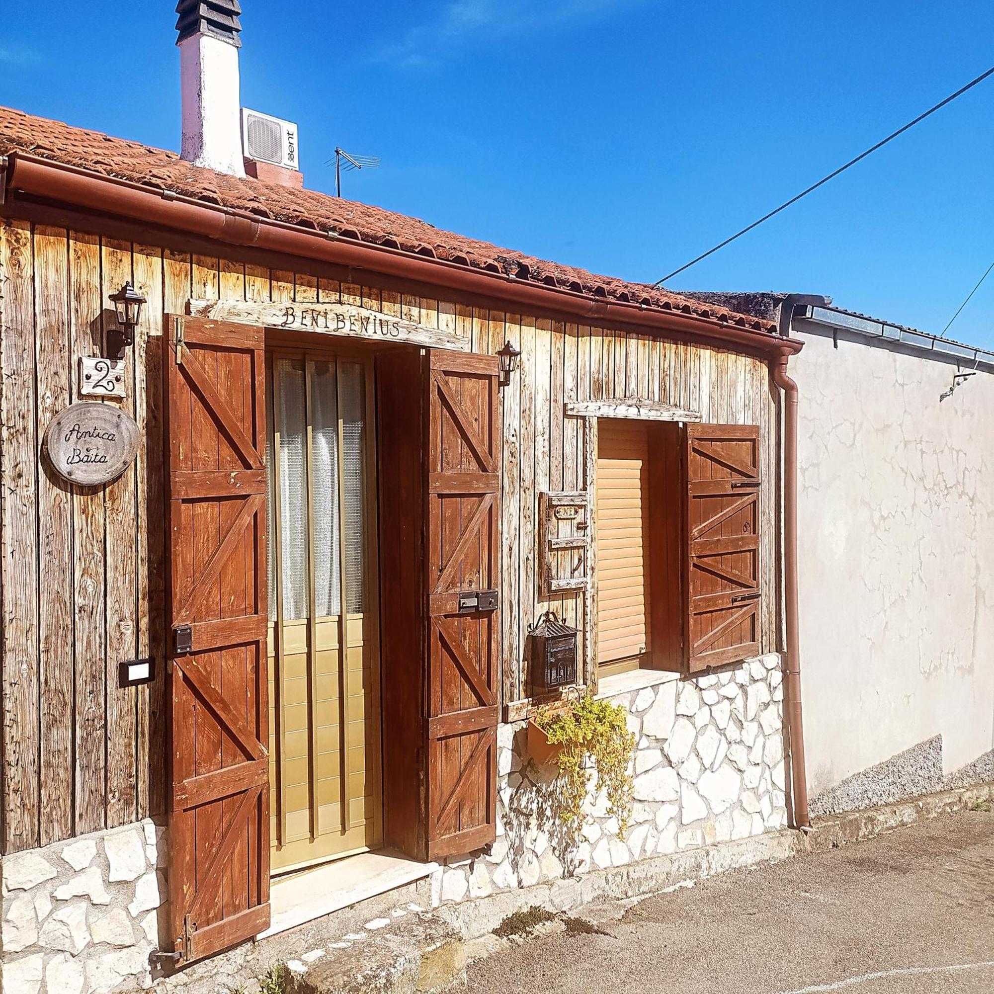 Antica Baita Gergei Exterior photo